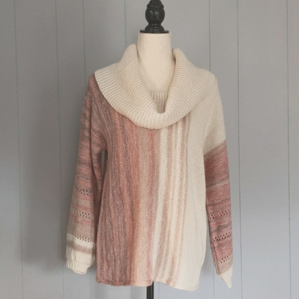 NWT Cupio Cowl Neck Sweater